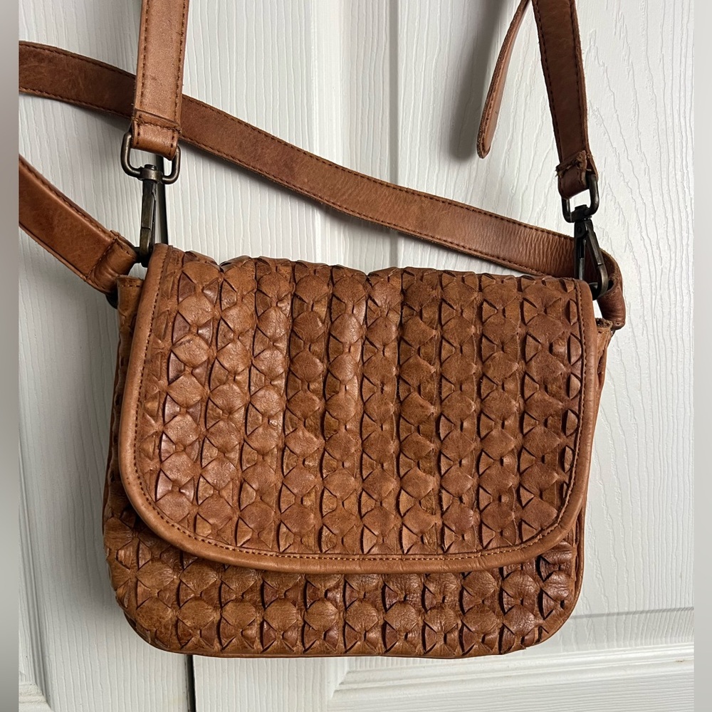 Valentina Tan Woven Leather Crossbody Bag 9 X 8